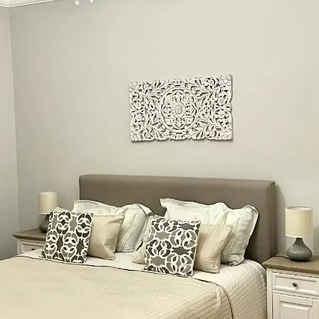 Уютен Апартамент В Центъра, Ндк Appartement *